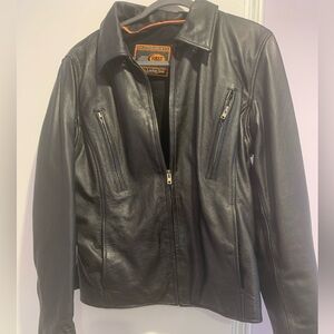 First Classics Leather Ladies Motorcycle Riding Jacket. Size XL. Like New